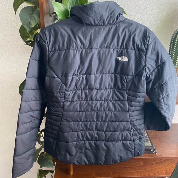 The North Face Women’s Jacket - Picture 5 of 7